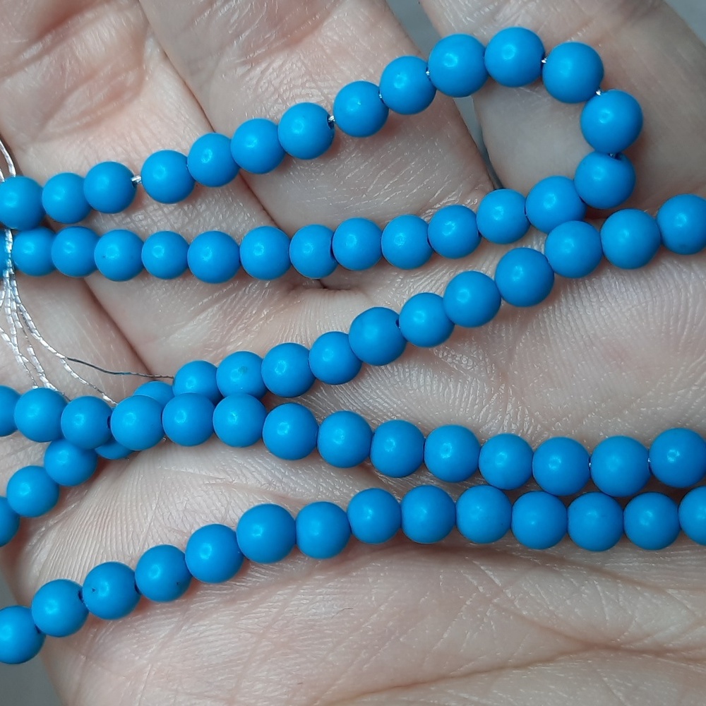 #11- 4mm ""Turquoise" Magnesite Stone 15-inch Strand - Picture 2 of 4